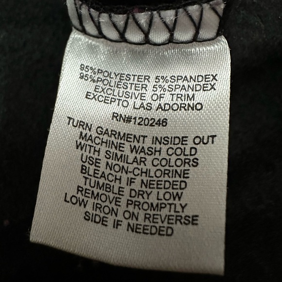 Wallflower I Sleigh Graphic Christmas Top With Fur in Black Red Size Medium - Picture 12 of 17